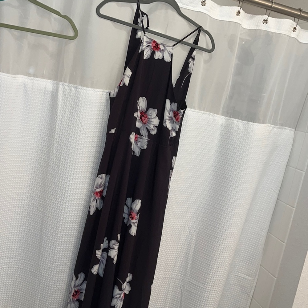 Black floral maxi